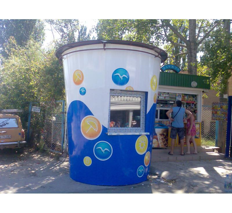 Брендирование киоска в Одессе